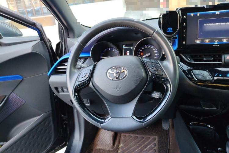 Used Toyota IZOA 2018 2.0L Yichi Edition China V Standard
