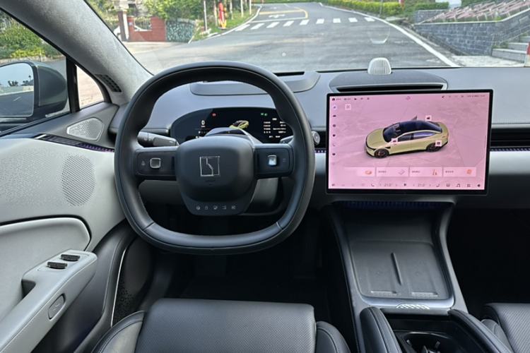 Used Zeekr 007 2025 Rear-Drive Intelligent Driving Version 75 kWh Interior 2