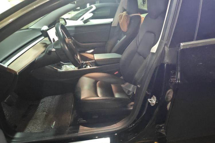 Used Tesla Model 3 2019 Long-Range Rear-Wheel-Drive Version