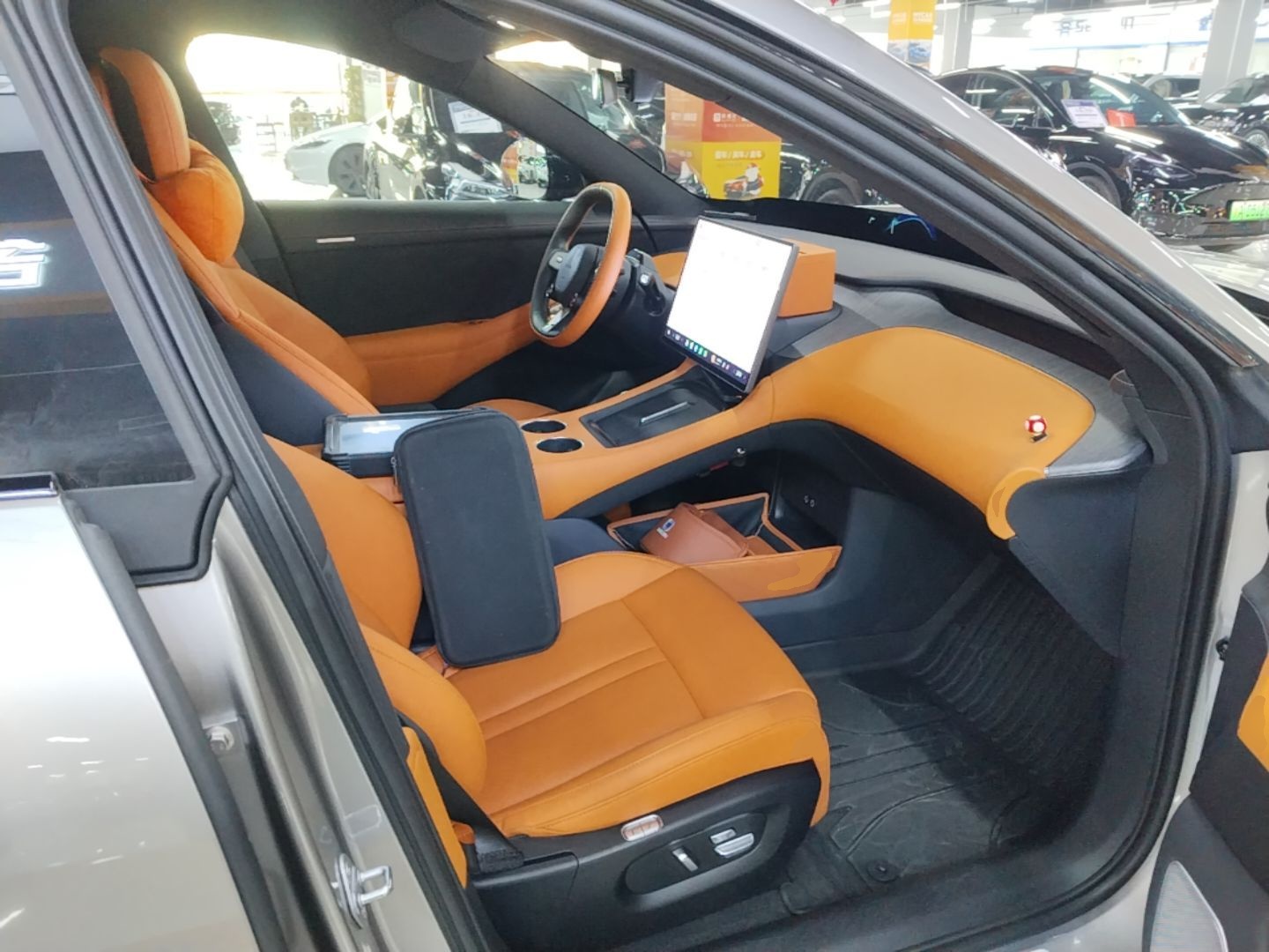 Xiaomi Auto YU7 2025 Ultra-Long Range Rear-Wheel Drive Version — снимка 19