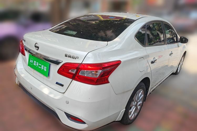 Used Nissan Sylphy 2016 1.6 XL CVT Luxury Edition Rear Right 45 Deg