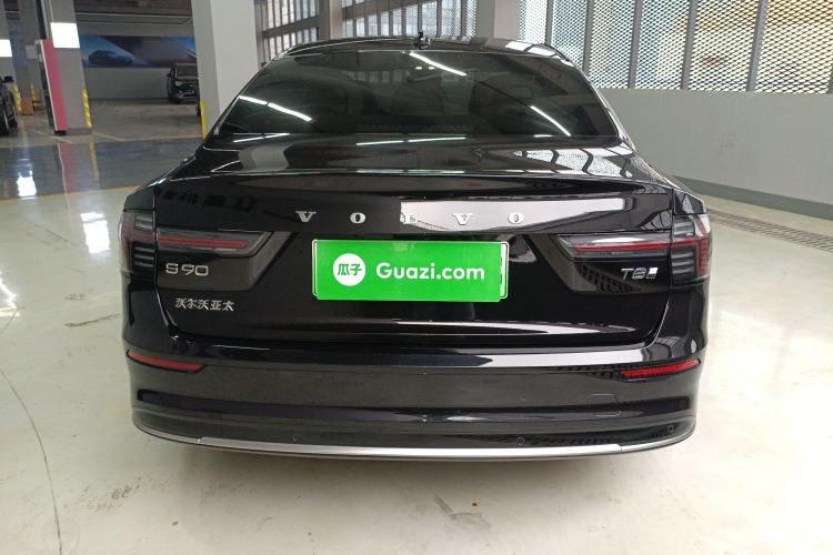 Used Volvo S90 New Energy 2026 Plug-in Hybrid Four-Wheel Drive Long-Range Luxury Smart Edition
