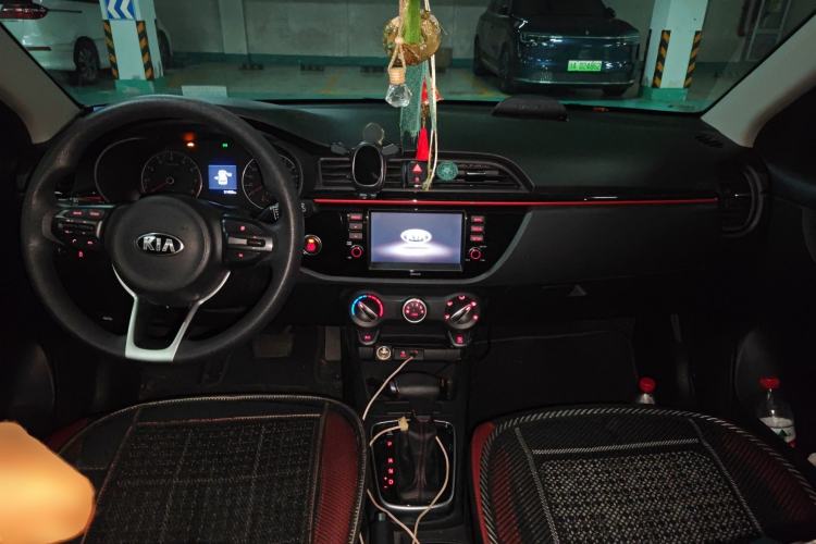 Used Kia KX Cross 2017 1.4L AT GLS
