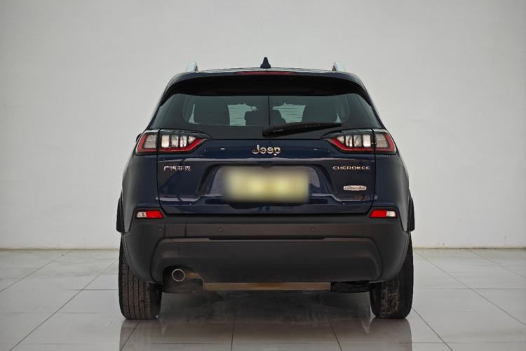 Used Jeep Cherokee 2019 2.0L 2WD Premium Edition China VI