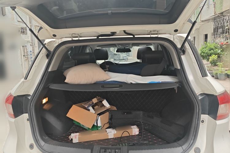 Used GAC Trumpchi GS4 2016 235T G-DCT Luxury Edition Trunk