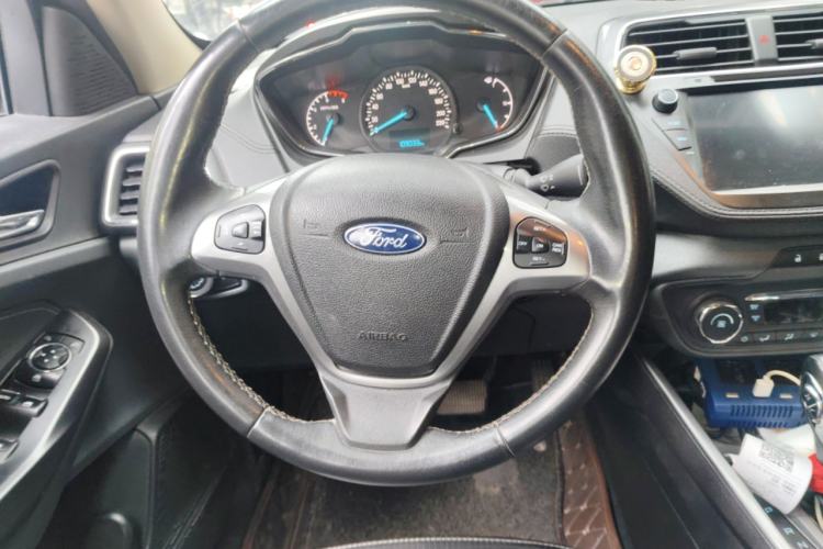 Used Ford Escort 2017 Happiness Edition 1.5L Automatic Fashion Version
