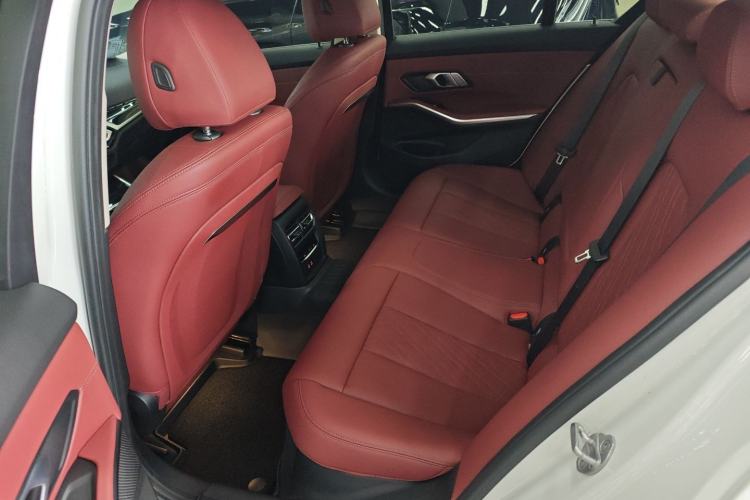 Used BMW 3 Series 2024 320i M Sport Package