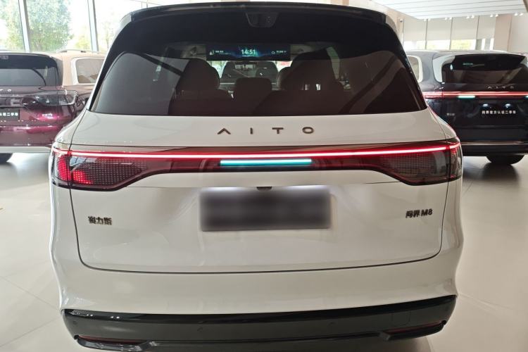 Used Hima AITO M8 2025 Extended-Range Ultra Version 53.4 kWh 5-Seater Edition
