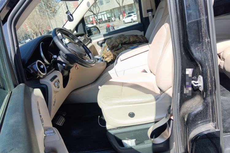 Used Mercedes-Benz V-Class 2018 V 260 Prestige Edition China VI