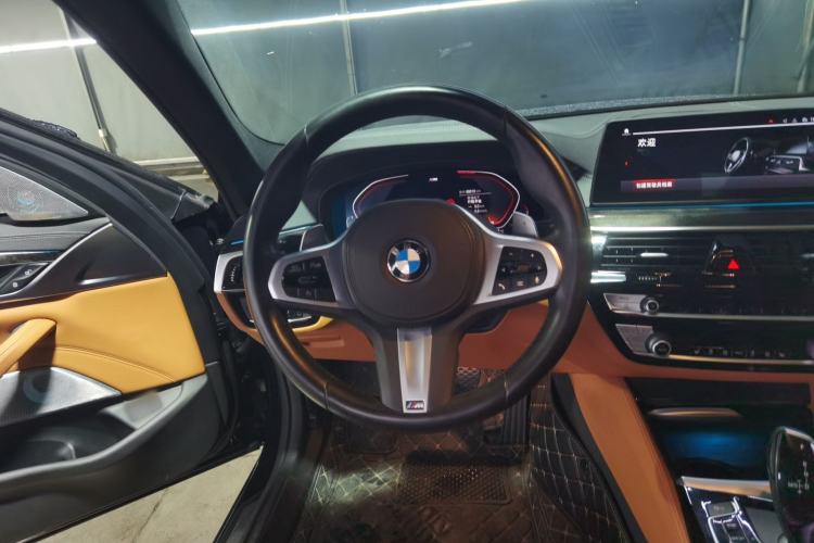 Used BMW 5 Series 2020 530Li Leading Model M Sport Package Steering Wheel