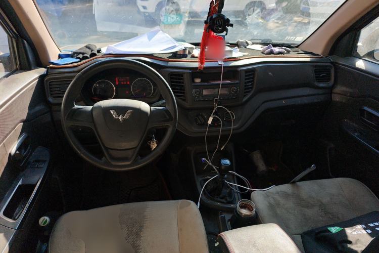 Used Wuling Hongguang V 2019 1.5L Jingqu Version China VI LAR