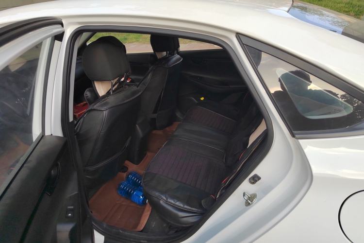 Used Hyundai Celesta 2018 1.6L Automatic GL Enjoyment Edition China VI compliant Left Rear Seat