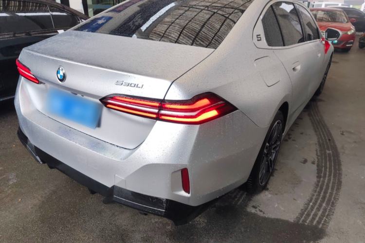 Used BMW 5 Series 2025 525Li M Sport Package