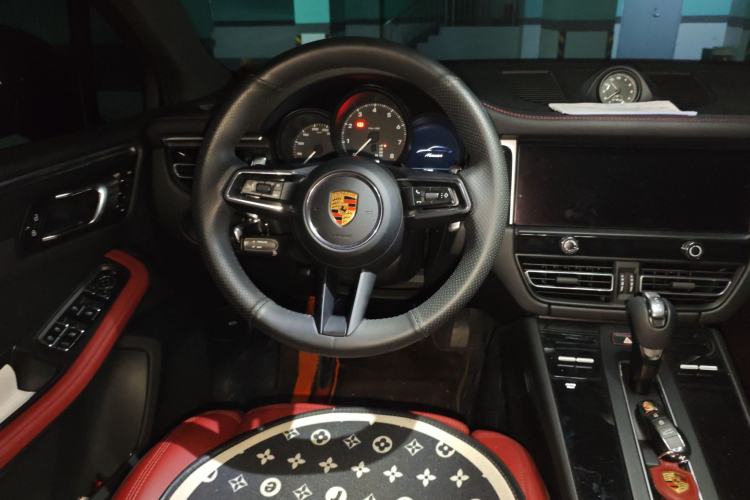 Used Porsche Macan 2022 Macan 2.0T
