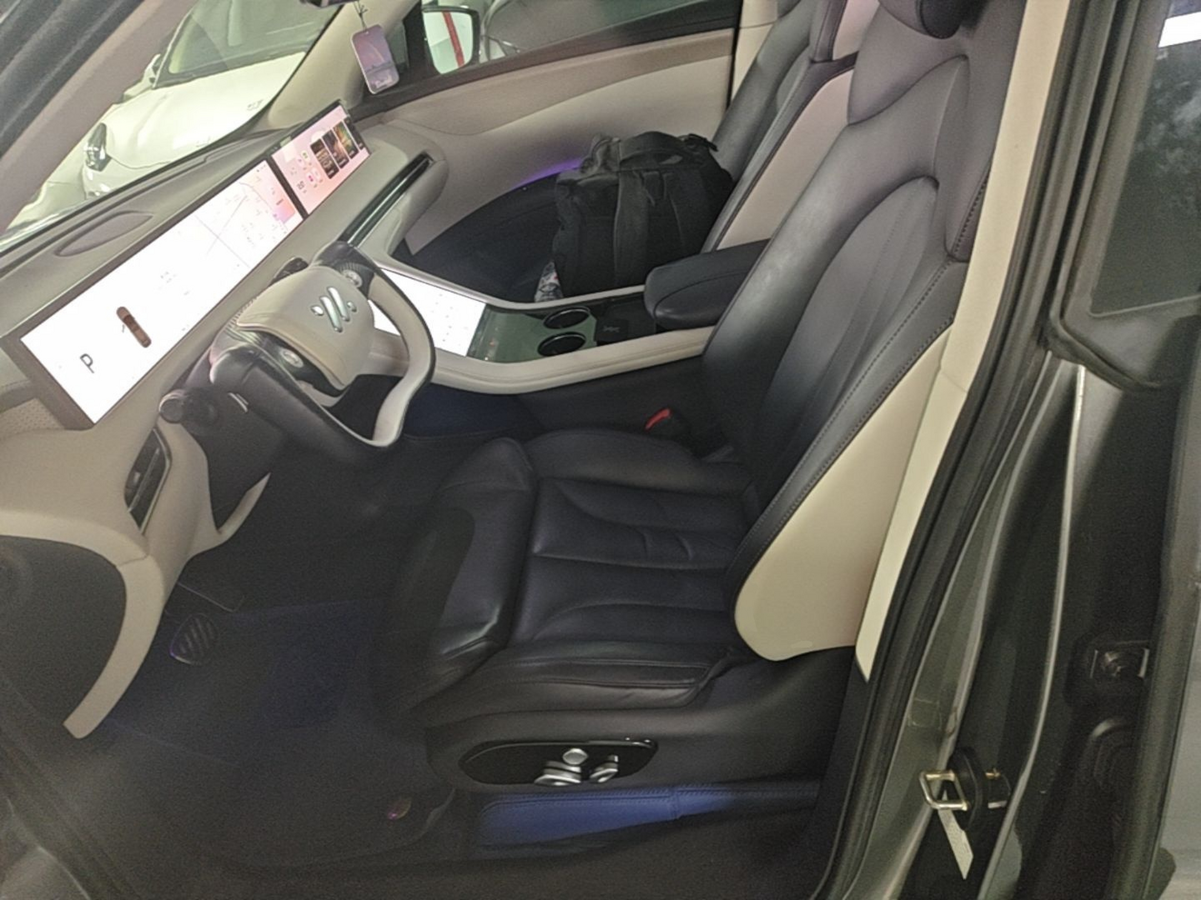 Interior delantero