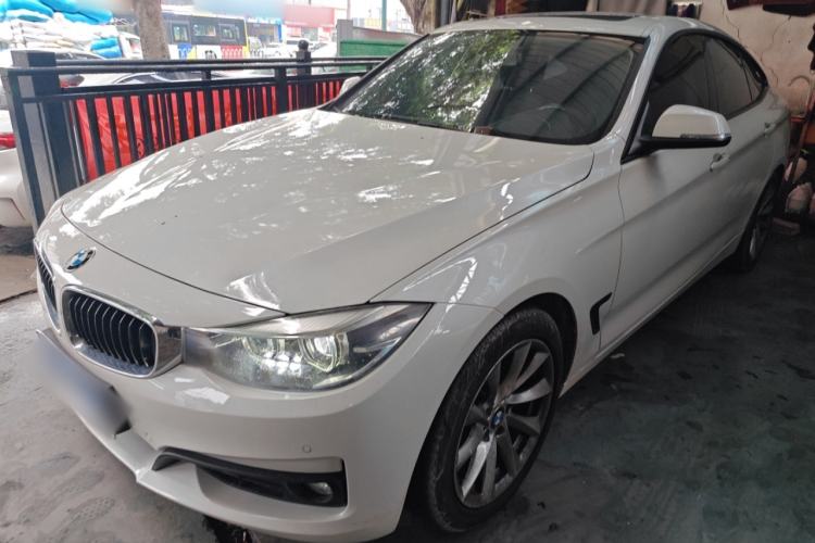 Used BMW 3 Series GT 2018 320i Sport Edition