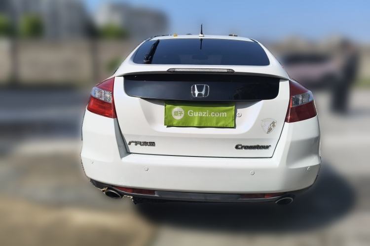 Used Honda Crosstour 2012 2.4L Luxury Edition Rear