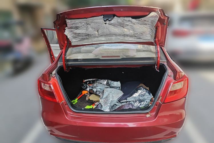 Used CHANGAN Alsvin V3 2015 1.4L Manual Meiruan Model China V Standard
