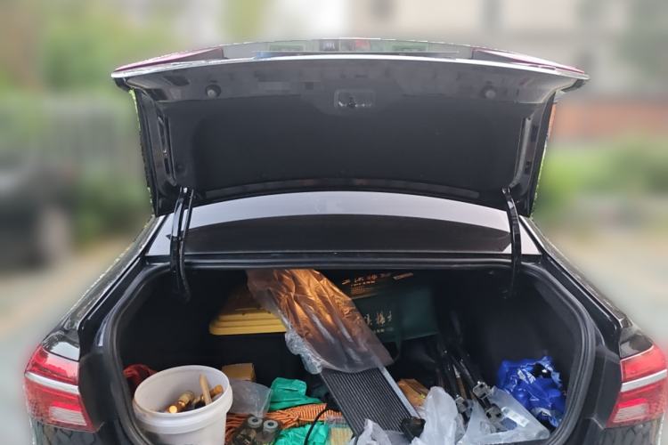 Used Roewe i6 2017 20T Automatic Internet Smart Edition