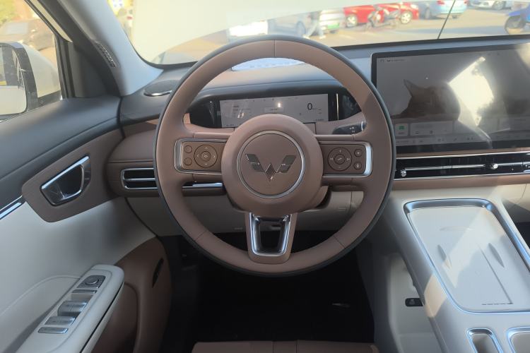 Used Wuling Bingo S 2025 Model 325km Deluxe Edition