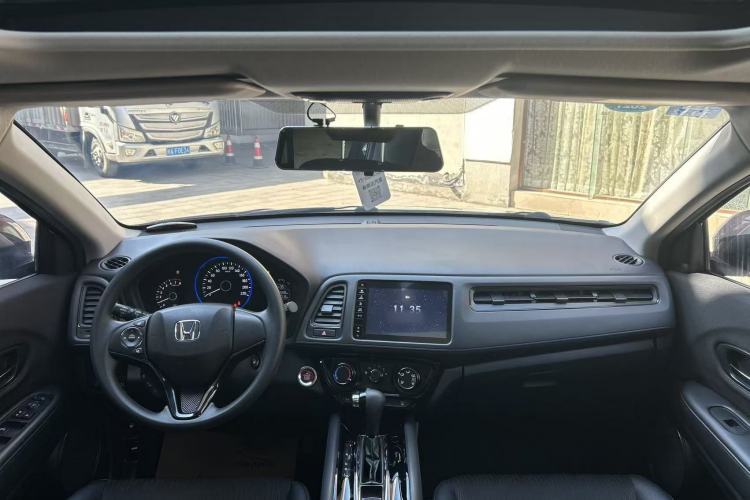 Used Honda Vezel 2020 1.5L CVT Pioneer Edition
