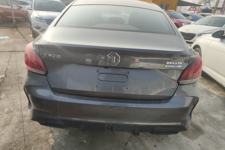 Used MG 5 2022 180 DVVT CVT Youth Style Edition