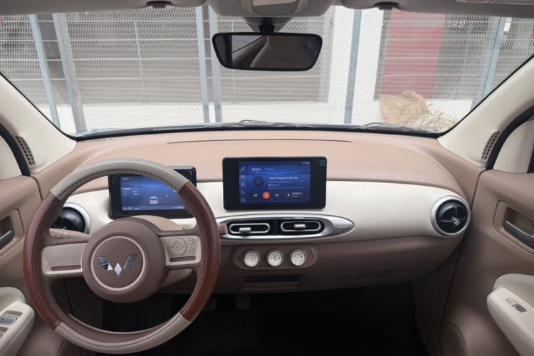 Used Wuling Hongguang MINIEV 2025 Four-Door Version Premium Edition