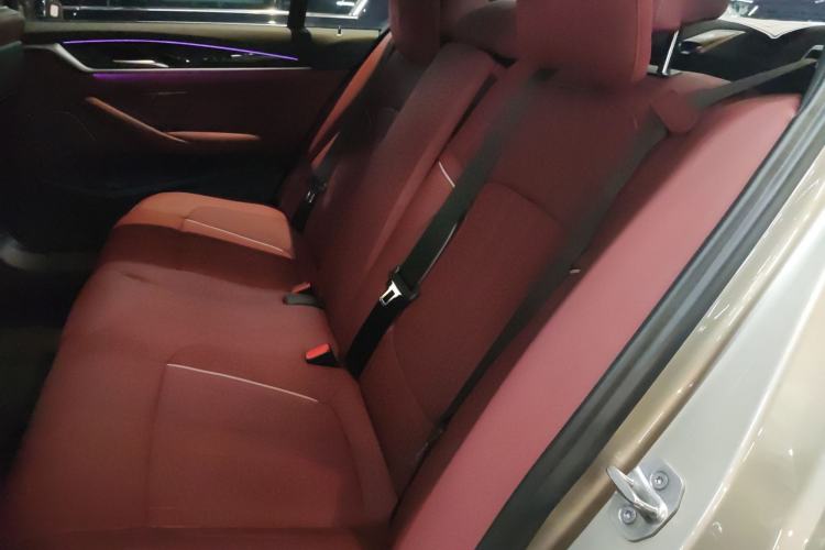 Used BMW 5 Series New Energy 2021 Restyled 535Le Pioneer Edition M Sport Package
