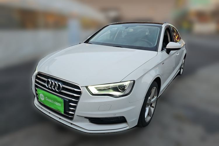 Used Audi A3 2014 Limousine 35 TFSI Automatic Comfort Model Guazi used car, China used car export, Used car for sale, Used cars, Cheapest cars for sale