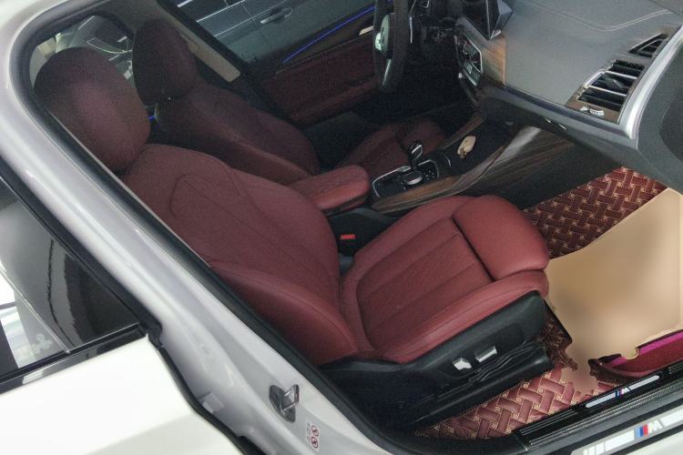 Used BMW X3 2023 xDrive30i Leading Model M Night Edition Package Right Front Seat