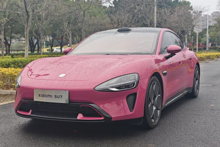 Used Xiaomi Auto SU7 2024 Four-Wheel Drive Ultra-Long Range Advanced Intelligent Driving Max Edition