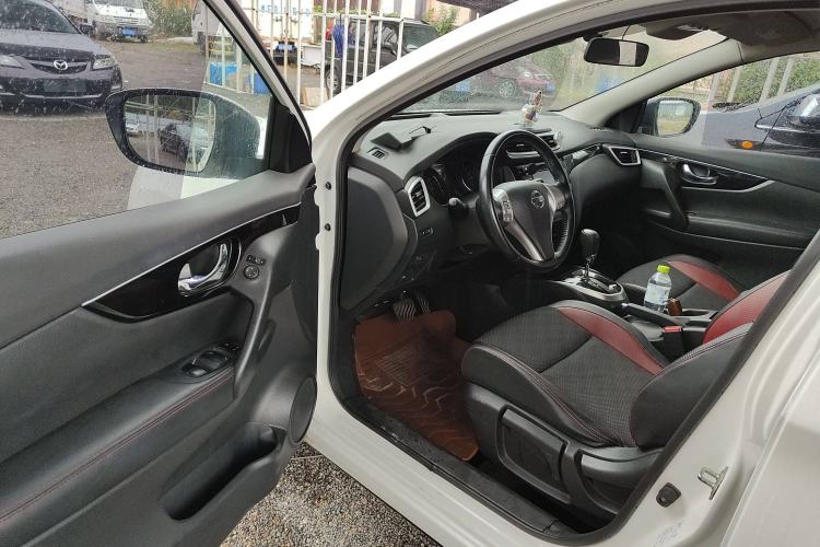 Used Nissan Qashqai 2017 2.0L CVT Smart Enjoyment Version China VI Standard