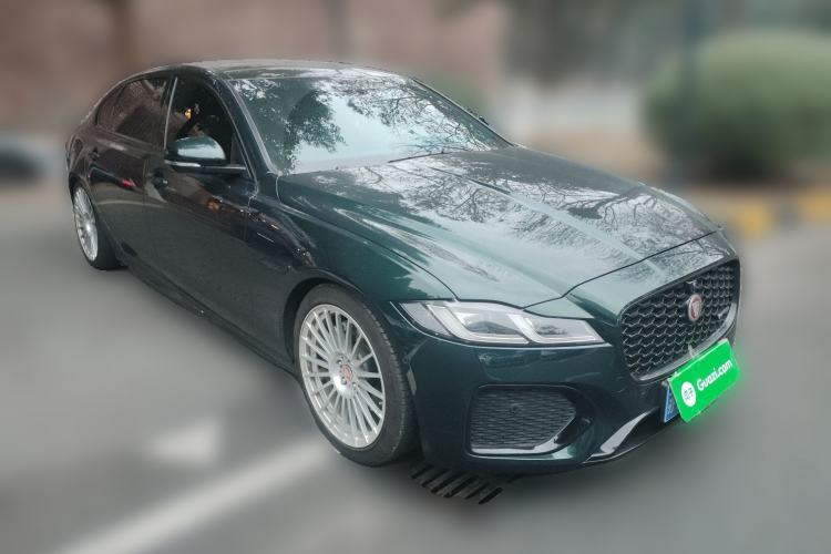 Used Jaguar XFL 2021 XFL 2.0T P250 All-Wheel-Drive Shimmering Black Sport Edition
