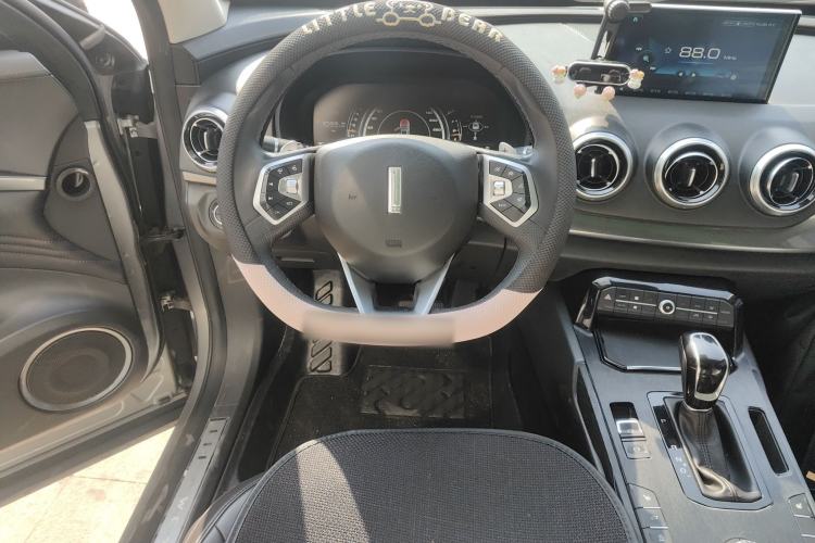 Used Wey VV7 2017 2.0T Ultra-Luxury Version
