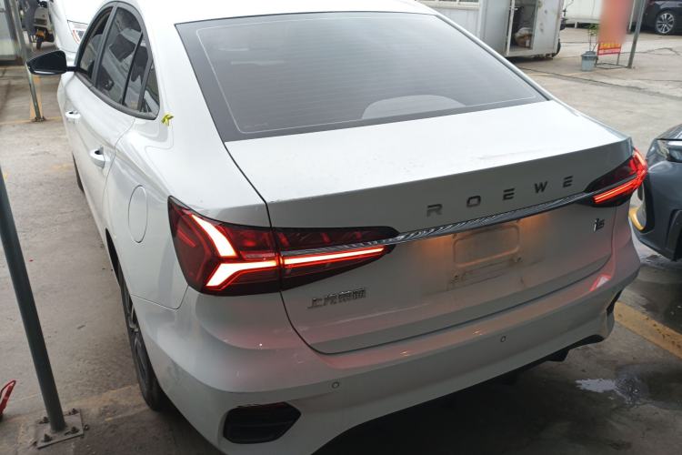 Used Roewe i5 2021 1.5L CVT Platinum Edition Rear Left 45 Deg