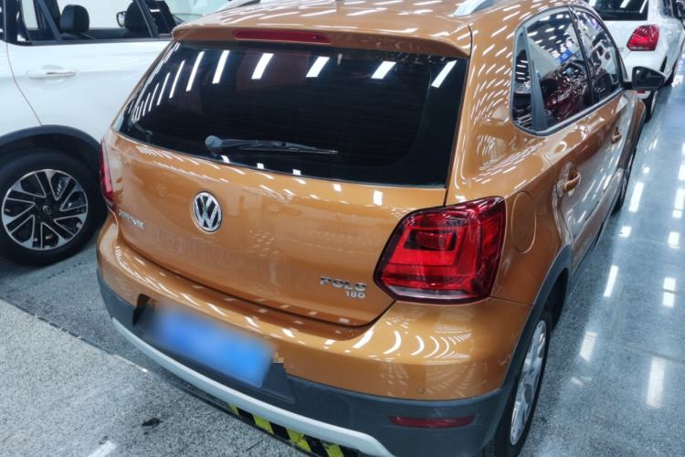 Used Volkswagen Polo 2016 1.6L Cross Polo Automatic