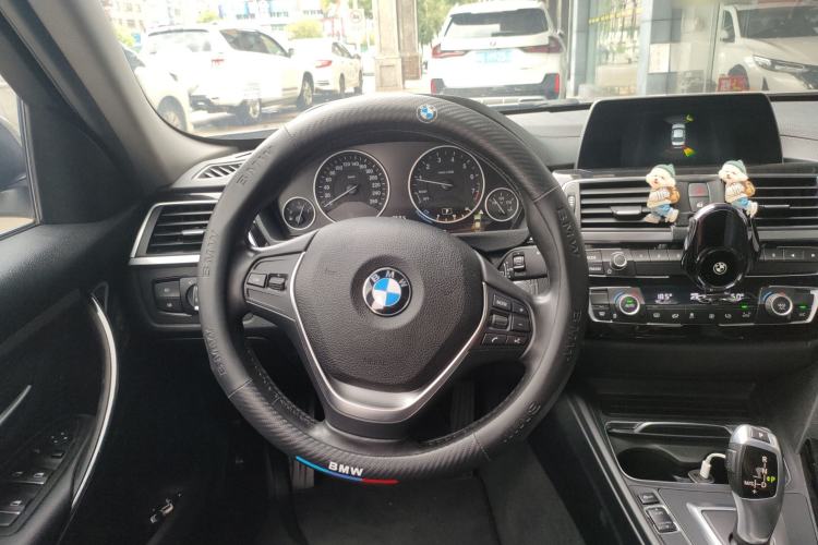 Used BMW 3 Series 2018 320Li Fashion Model
