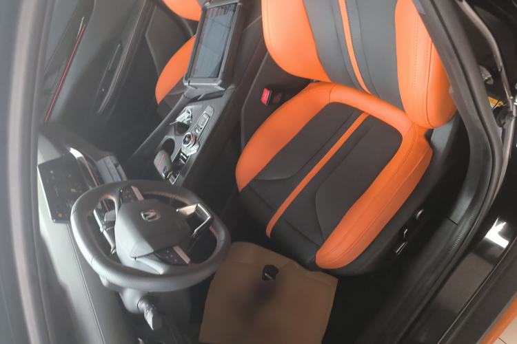 Used CHANGAN UNI-V 2024 1.5T Prestige Sport Edition
