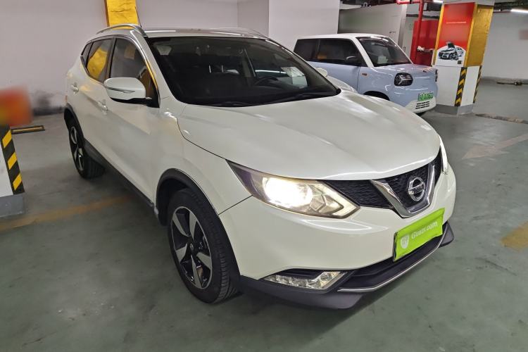 Used Nissan Qashqai 2017 2.0L CVT Smart Enjoyment Version China VI Standard Front Right 45 Deg