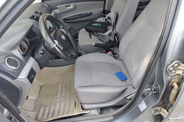 Used CHANGAN Alsvin 2012 Sedan 1.5L Manual Luxury Model