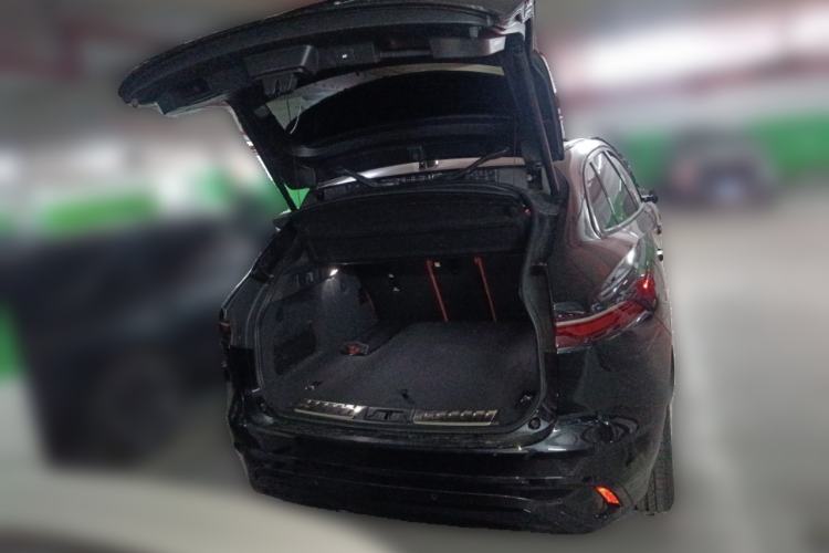 Used Jaguar F-PACE 2024 P250 R-Dynamic S Trunk