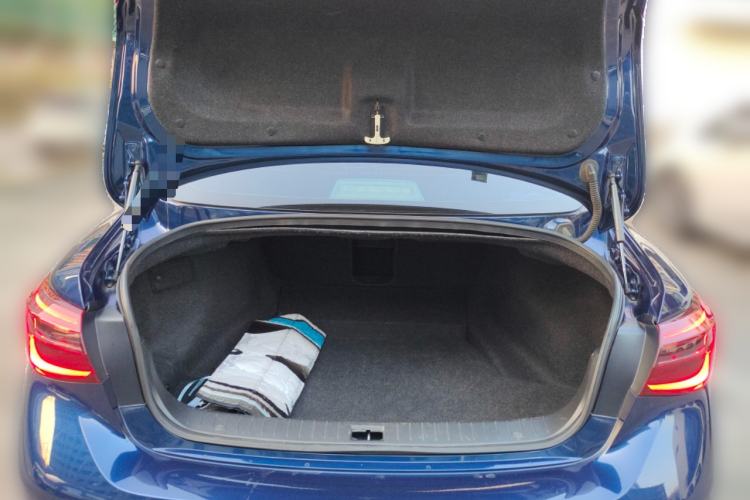 Used Infiniti Q50L 2018 2.0T Comfort Edition China VI Standard