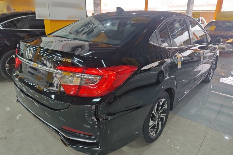 Used Honda Crider 2016 1.8L CVT Luxury Edition
