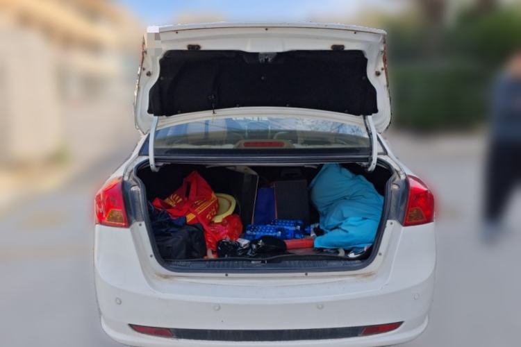 Used Buick Excelle 2013 1.5L Manual Classic Model Trunk