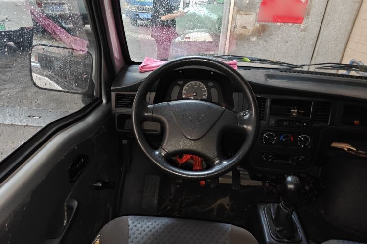 Used Wuling Zhiguang 2020 1.2L Practical Model China VI LSI