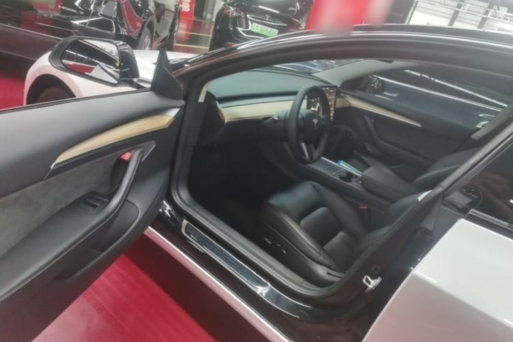 Used Tesla Model 3 2023 Rear-Wheel-Drive Version