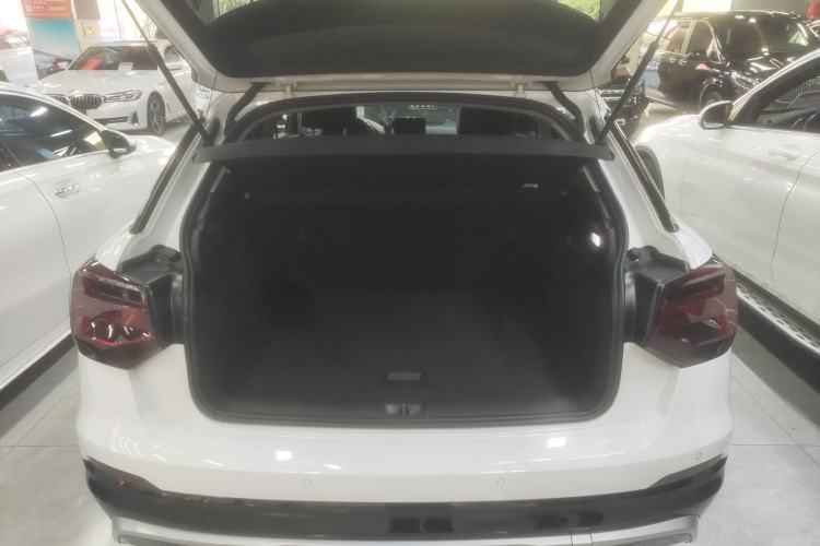 Used Audi Q2L 2021 35 TFSI Progressive Dynamic Edition
