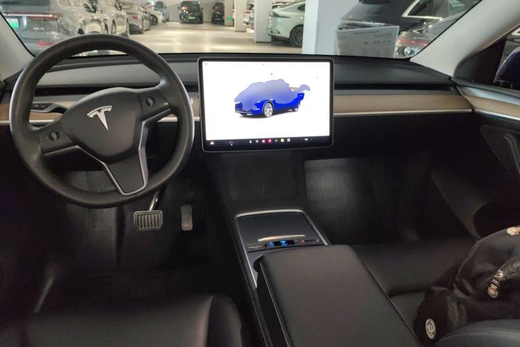 Used Tesla Model Y 2022 Rear-Wheel-Drive Version
