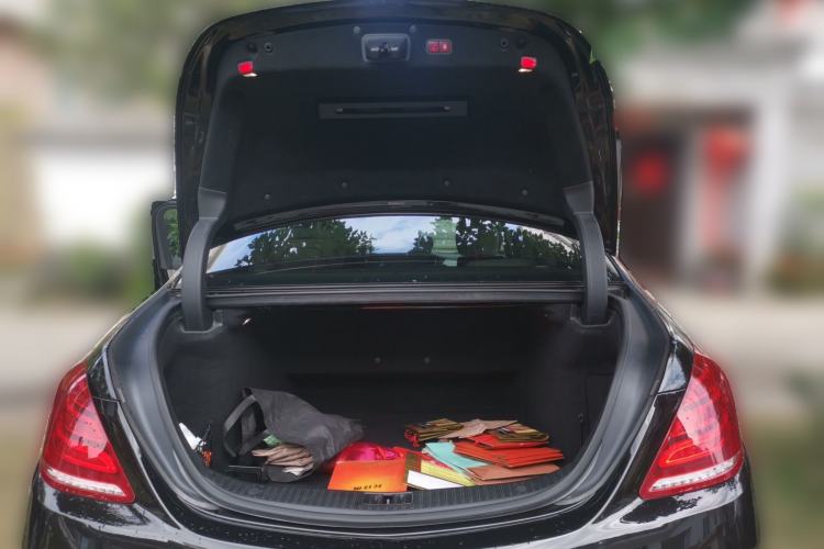 Used Mercedes-Benz Maybach S-Class 2015 S 400 4MATIC Trunk