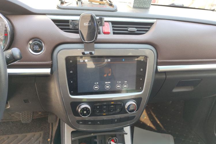 Used JAC T8 2019 2.0T Gasoline 4x4 Prestige Version Standard Double Cabin HFC4GA3-4D
